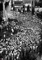 대구 중앙로에서 명덕로터리까지 평화대행진을 벌이고 2.28기념탑 앞에서 집회 중인 시민들 썸네일 이미지